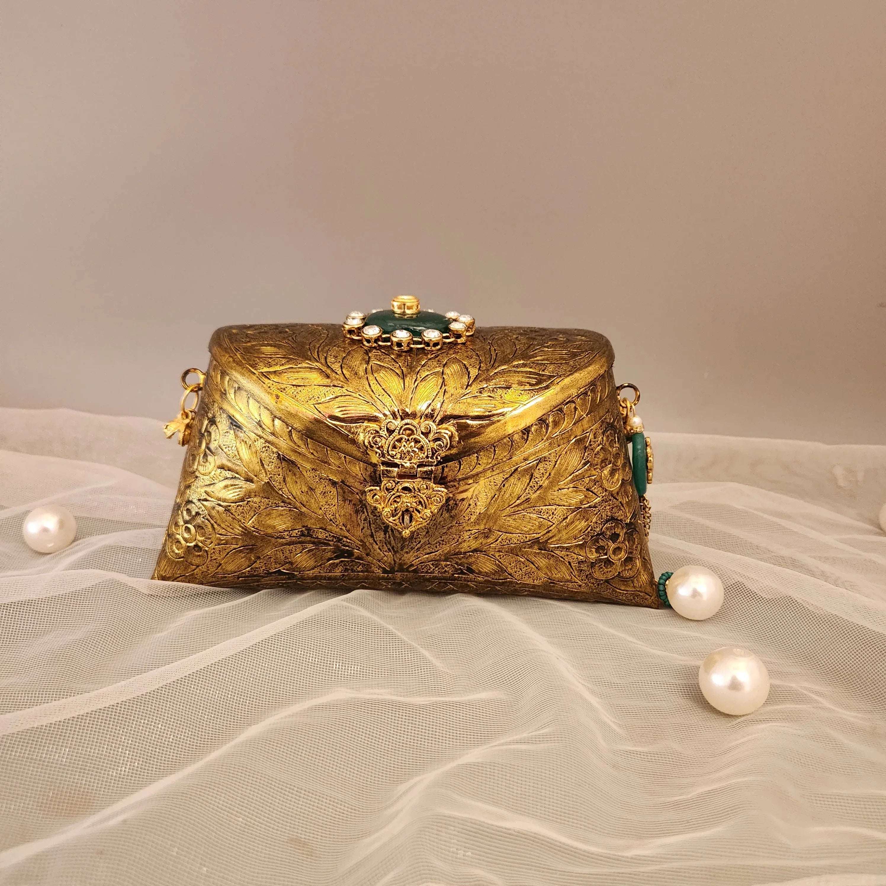 Antique Gold Royale Metal Clutch