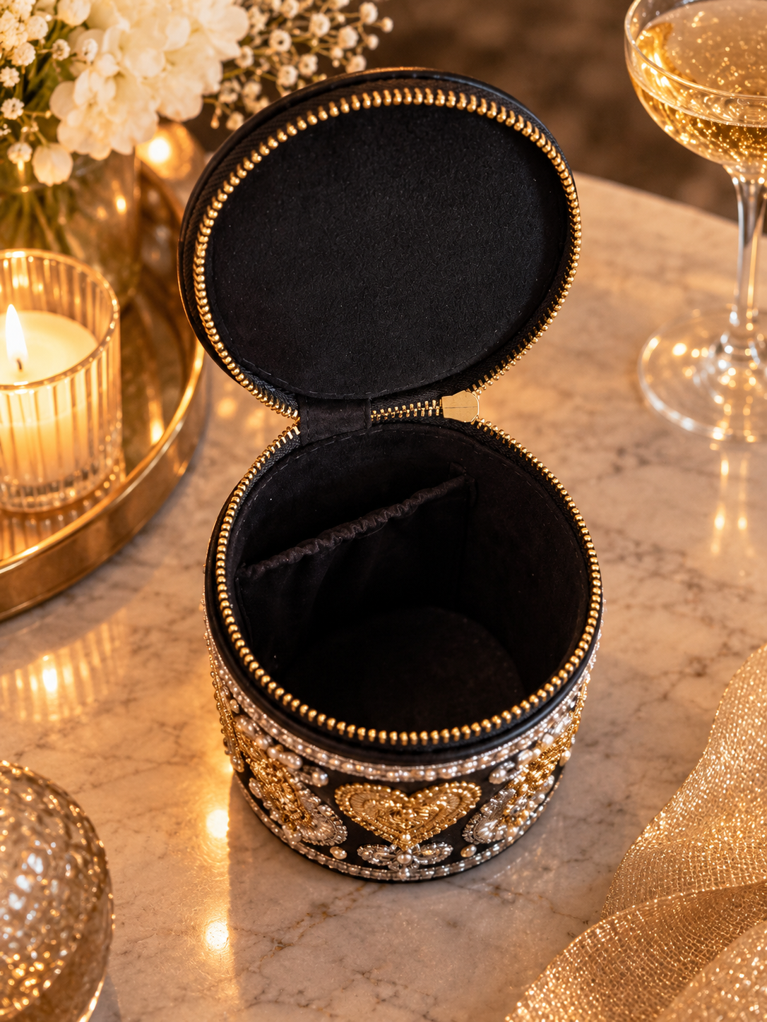 Heart Society Round Vanity Bag