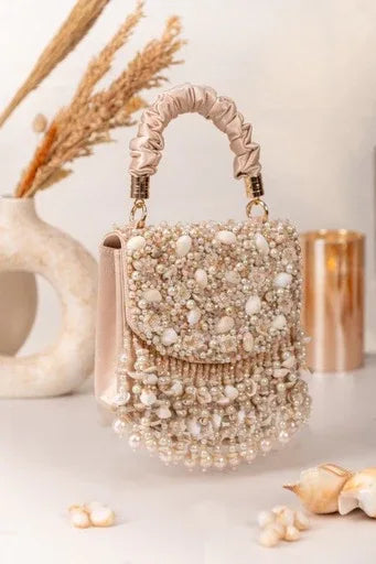 THE SEASHELL BAG