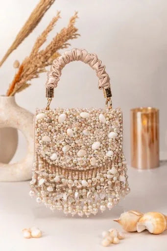 THE SEASHELL BAG