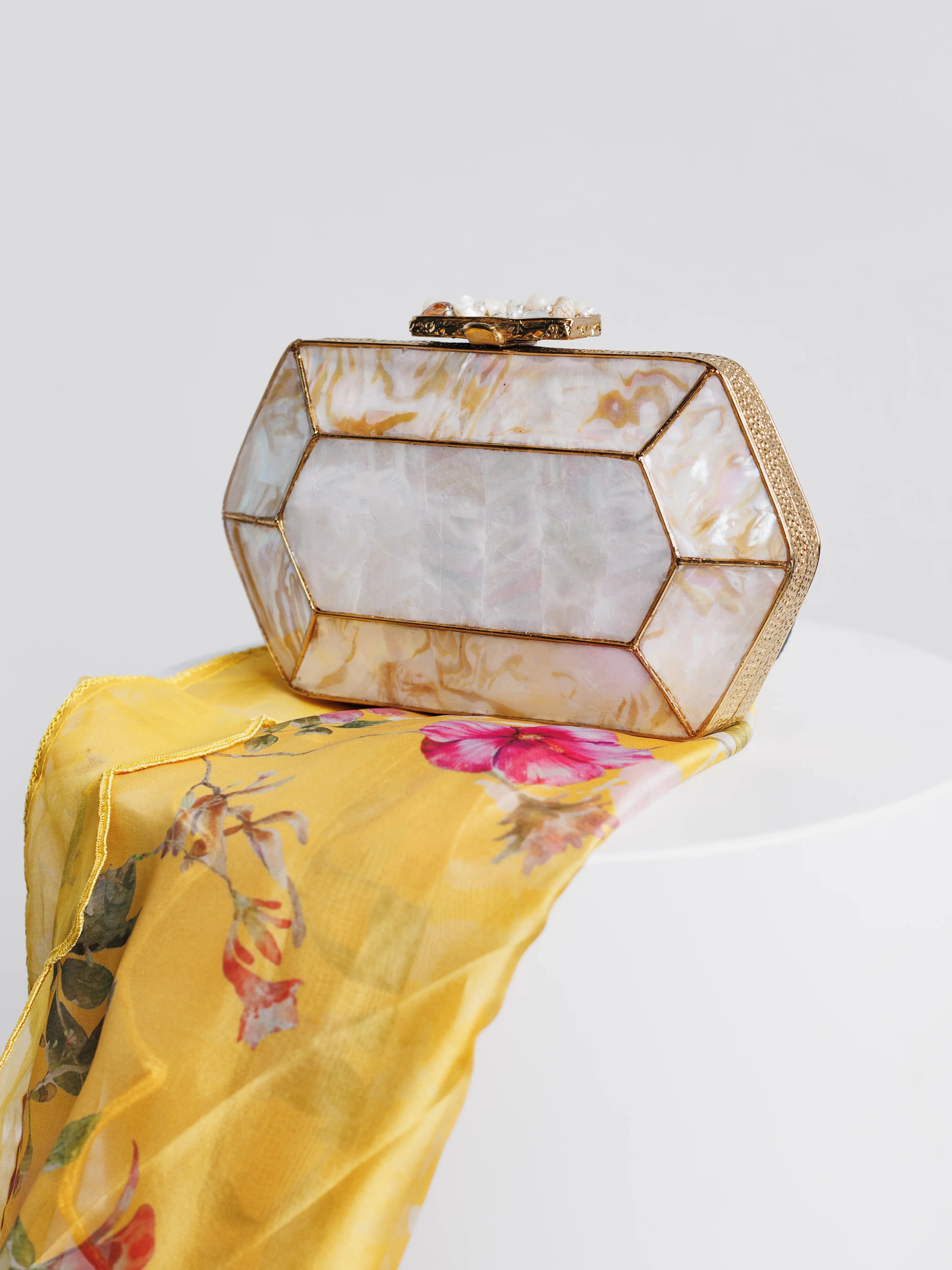 The SAMAR Gold Clutch – Grace Meets Golden Elegance – Clutch-It Handbags