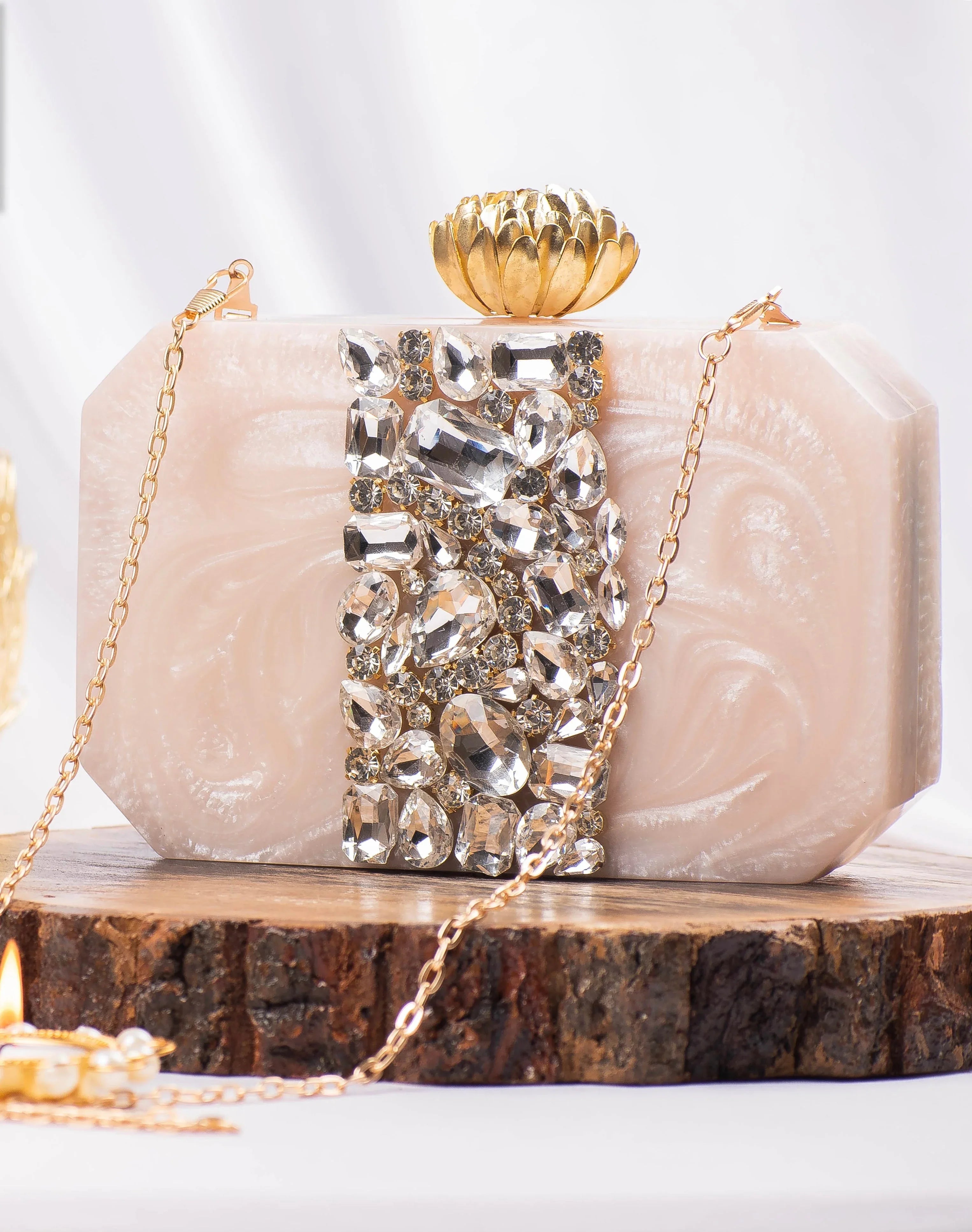 ROOHI Clutch